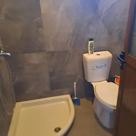 Klejdi's Apartment *